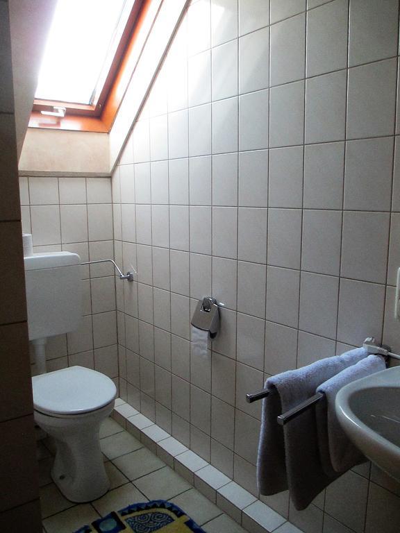 Gastehaus Kranzfelder Hotel Zusmarshausen Ngoại thất bức ảnh